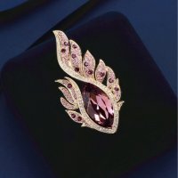 XSB149 - Elegant Gemstone Saree Brooch